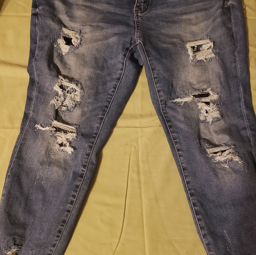 Kancan Jean's